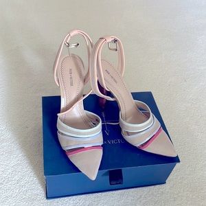 Pour la Victoire woman pointed toe high hills pump strap canvas leather neutral